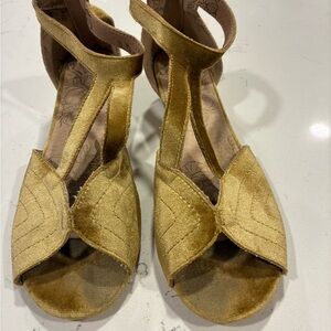 Joyfolie Gold Kids Dress Shoes